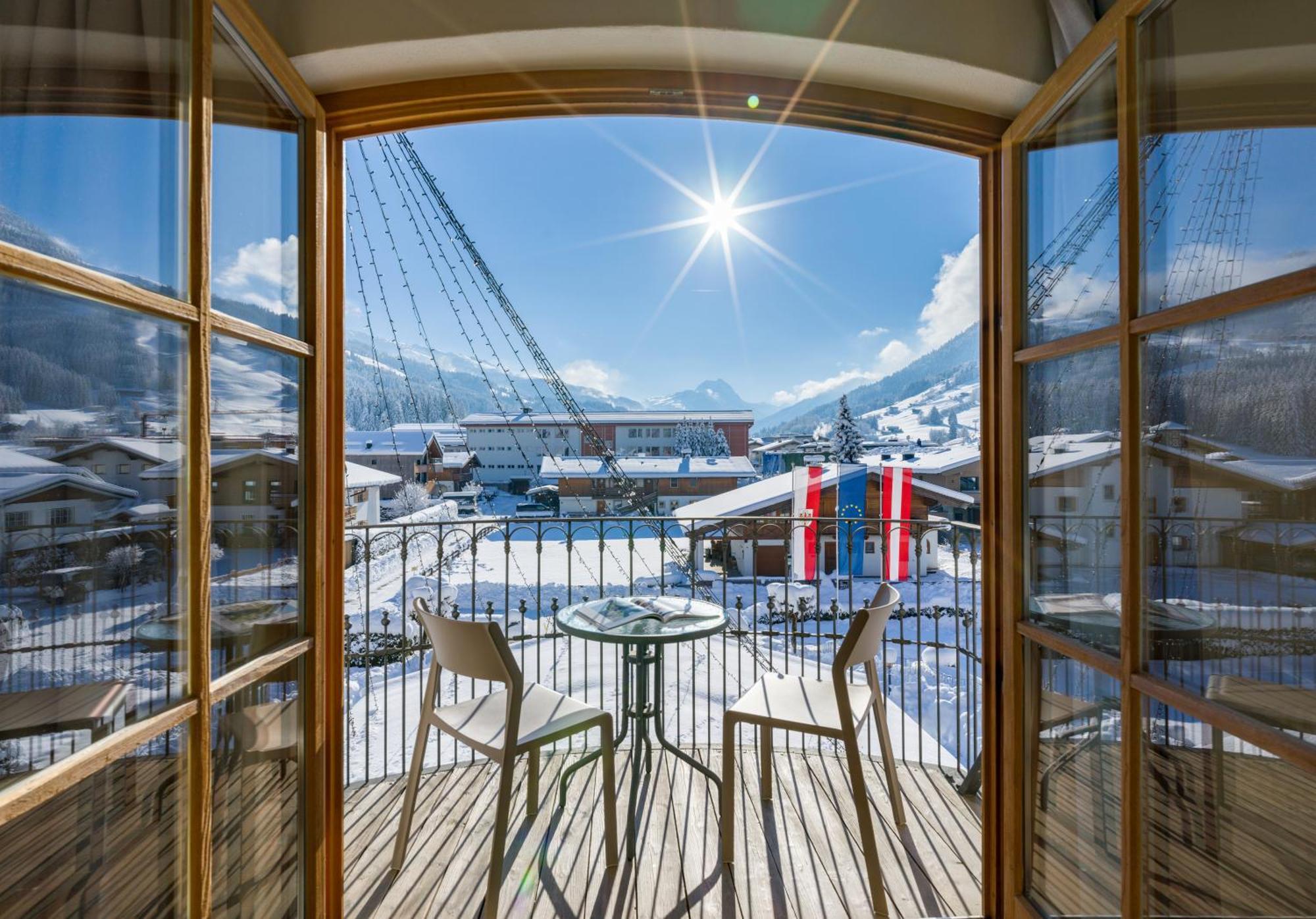 Hotel & Spa Sonne 4 Sterne Superior Kirchberg in Tirol Exterior photo